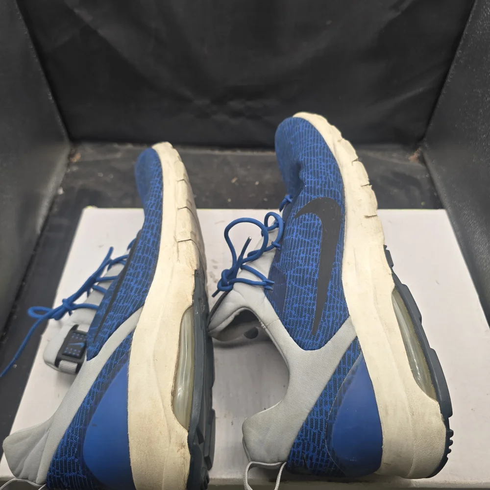 Nike Air Sneakers Men Blue‎ and Black Athletic Shoes Size 10